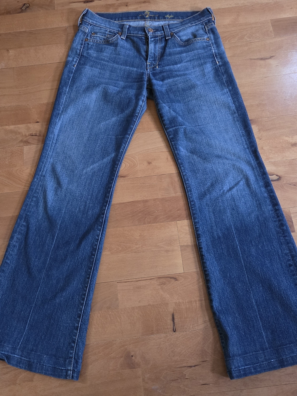 7 For All Mankind Women's Dark Blue Flared Jeans Sz 27